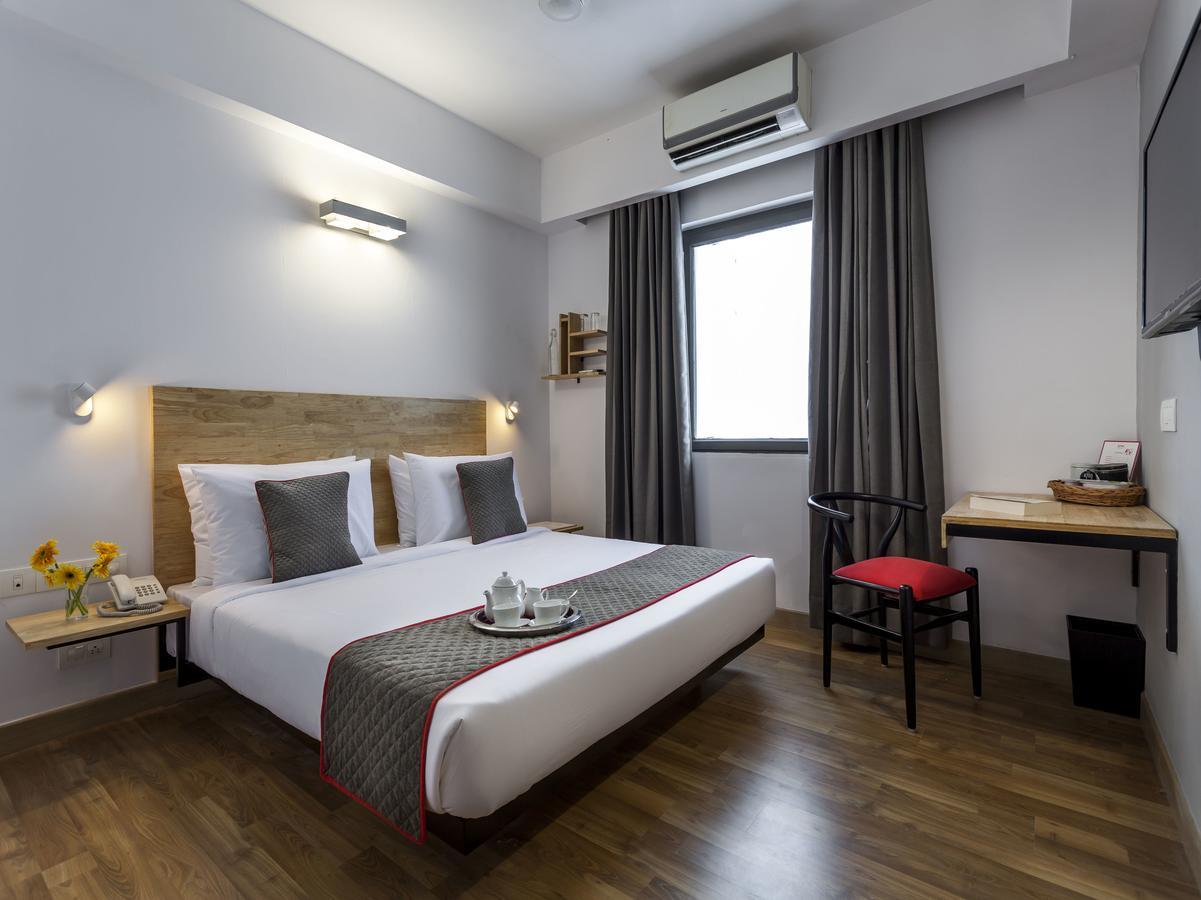 Oyo Townhouse 5 Jubilee Hills Hotel Hyderabad Exterior foto